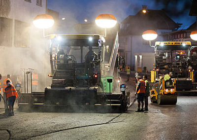 ///   Asphaltierungsarbeiten L203 Lustenau